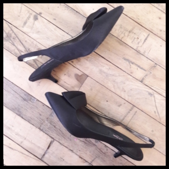 black kitten heel evening shoes